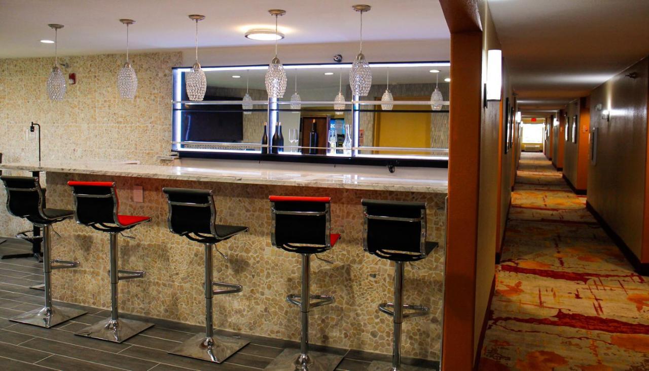 The Leo Collection Detroit, Ascend Hotel Collection Lincoln Park المظهر الخارجي الصورة