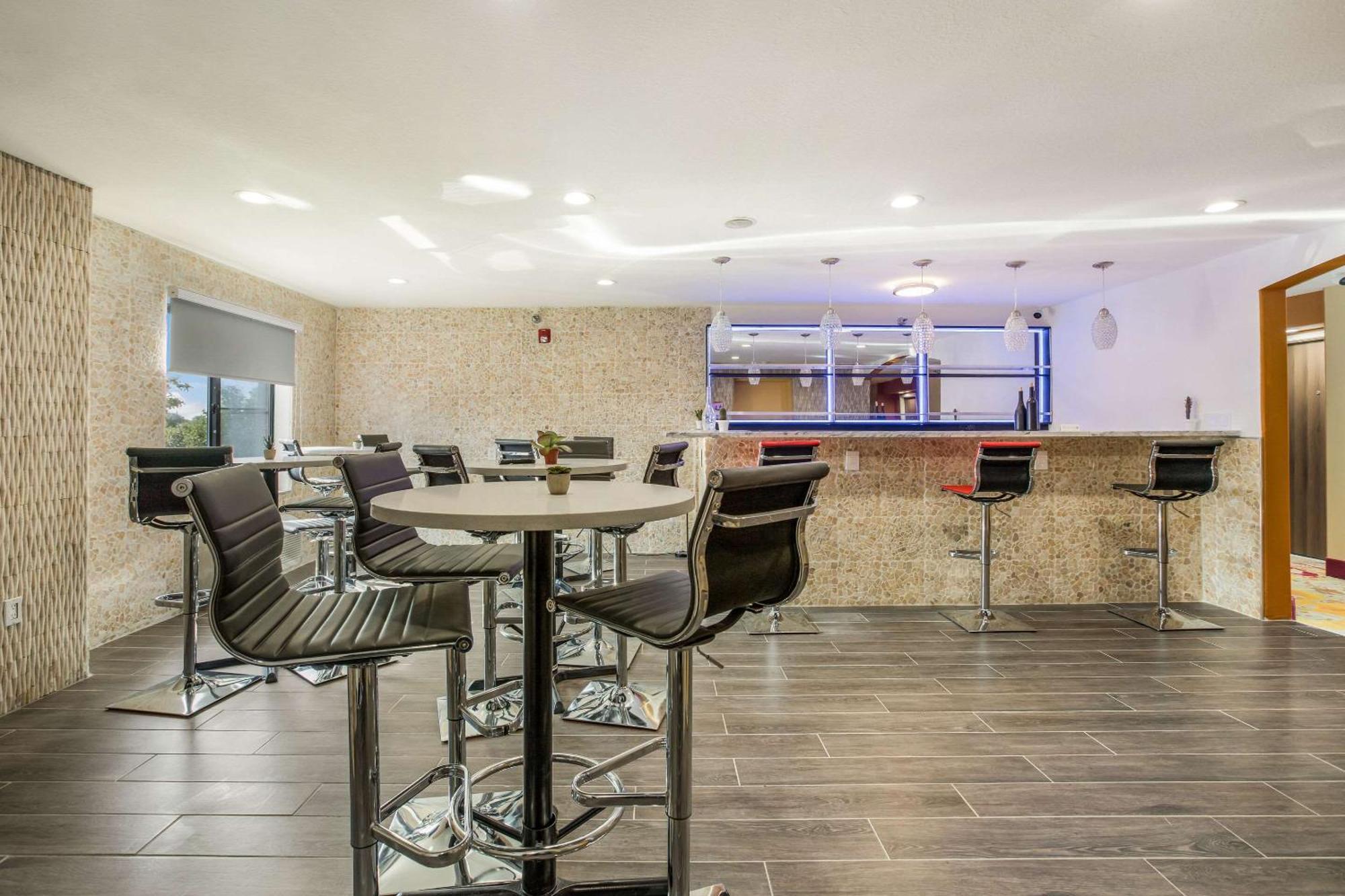 The Leo Collection Detroit, Ascend Hotel Collection Lincoln Park المظهر الخارجي الصورة